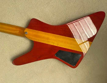 Електрическа бас-китара с 4 струни, проходящими чрез лешояд през корпуса, с 24 измъчва, лешояд от розово дърво
